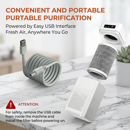 Purificateur d'air portable Alphinea démonté, mettant en évidence l'interface pratique du câble d'alimentation USB-C pour une utilisation facile en voyage et sur un bureau.